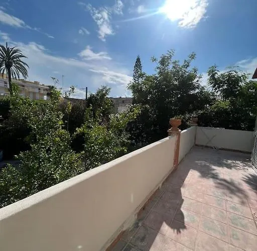 בית נופש Playa Primera Linea דניה